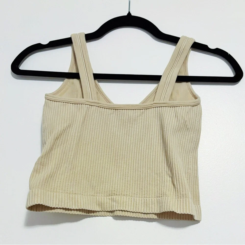 Cream Ribbed Cropped Tank Top - Picture 3 of 3